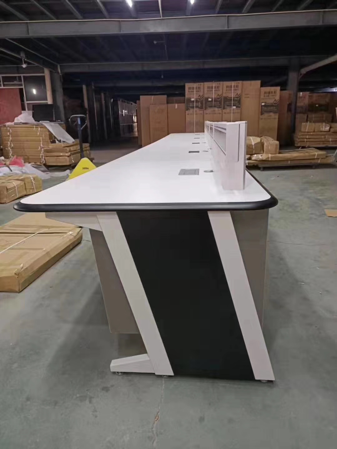 TLC-114 ������̨