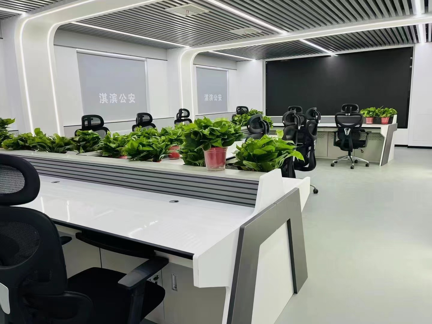 ������������̨TLC-45